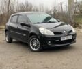 Черный Рено Клио, объемом двигателя 1.4 л и пробегом 310 тыс. км за 5300 $, фото 2 на Automoto.ua