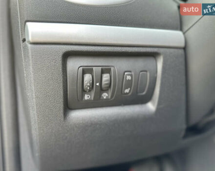 Черный Рено Клио, объемом двигателя 1.6 л и пробегом 221 тыс. км за 5499 $, фото 7 на Automoto.ua