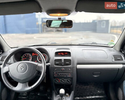 Черный Рено Клио, объемом двигателя 1.2 л и пробегом 226 тыс. км за 3500 $, фото 13 на Automoto.ua