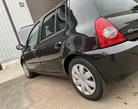 Черный Рено Клио, объемом двигателя 1.1 л и пробегом 220 тыс. км за 3900 $, фото 2 на Automoto.ua