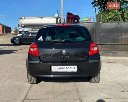 Черный Рено Клио, объемом двигателя 1.6 л и пробегом 272 тыс. км за 5490 $, фото 5 на Automoto.ua
