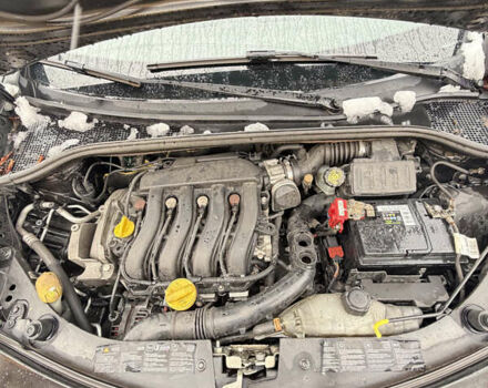 Черный Рено Клио, объемом двигателя 1.6 л и пробегом 221 тыс. км за 5500 $, фото 18 на Automoto.ua