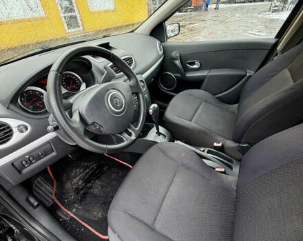 Черный Рено Клио, объемом двигателя 1.6 л и пробегом 221 тыс. км за 5500 $, фото 10 на Automoto.ua