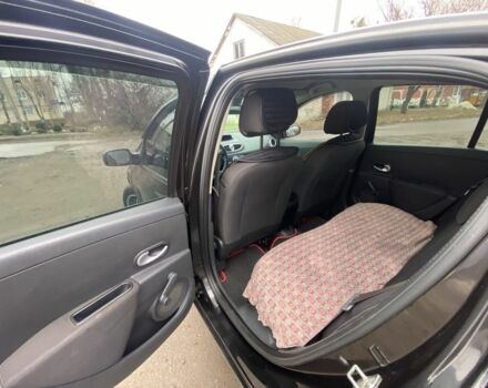 Черный Рено Клио, объемом двигателя 1.4 л и пробегом 310 тыс. км за 5300 $, фото 11 на Automoto.ua