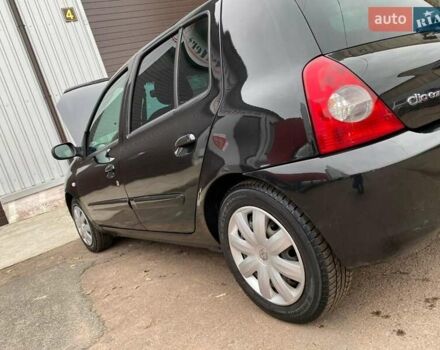 Черный Рено Клио, объемом двигателя 1.2 л и пробегом 224 тыс. км за 3900 $, фото 4 на Automoto.ua