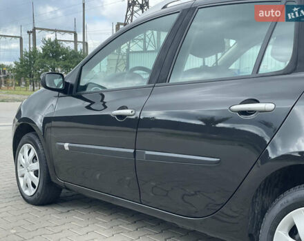 Чорний Рено Кліо, об'ємом двигуна 1.2 л та пробігом 161 тис. км за 4700 $, фото 19 на Automoto.ua