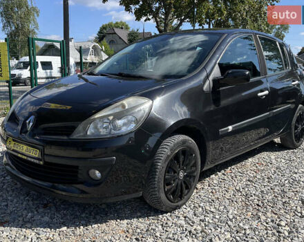 Черный Рено Клио, объемом двигателя 1.2 л и пробегом 181 тыс. км за 5300 $, фото 2 на Automoto.ua