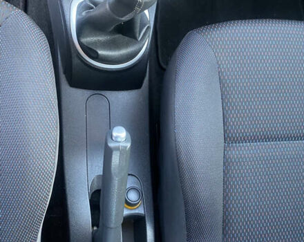 Черный Рено Клио, объемом двигателя 1.2 л и пробегом 181 тыс. км за 4450 $, фото 18 на Automoto.ua