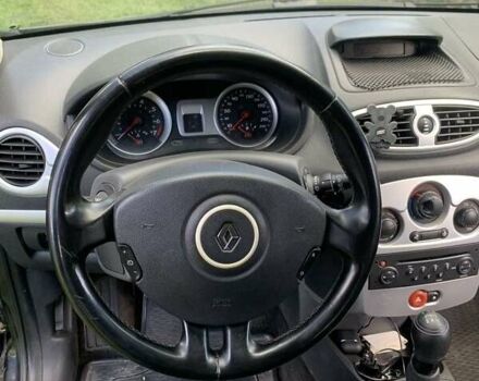 Чорний Рено Кліо, об'ємом двигуна 1.1 л та пробігом 305 тис. км за 3200 $, фото 9 на Automoto.ua