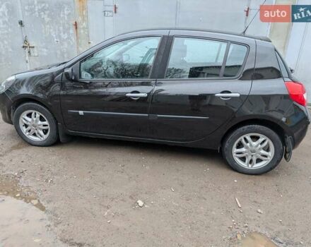 Чорний Рено Кліо, об'ємом двигуна 1.39 л та пробігом 156 тис. км за 4300 $, фото 5 на Automoto.ua