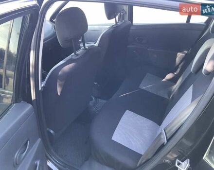 Черный Рено Клио, объемом двигателя 1.1 л и пробегом 210 тыс. км за 4900 $, фото 8 на Automoto.ua