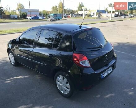 Черный Рено Клио, объемом двигателя 1.1 л и пробегом 210 тыс. км за 4900 $, фото 1 на Automoto.ua