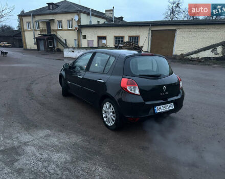 Черный Рено Клио, объемом двигателя 1.46 л и пробегом 230 тыс. км за 5000 $, фото 3 на Automoto.ua