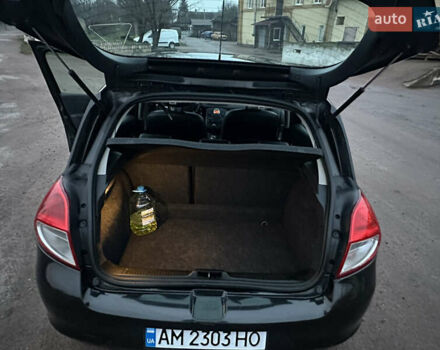 Черный Рено Клио, объемом двигателя 1.46 л и пробегом 230 тыс. км за 5000 $, фото 6 на Automoto.ua