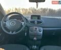 Черный Рено Клио, объемом двигателя 1.5 л и пробегом 240 тыс. км за 5600 $, фото 6 на Automoto.ua
