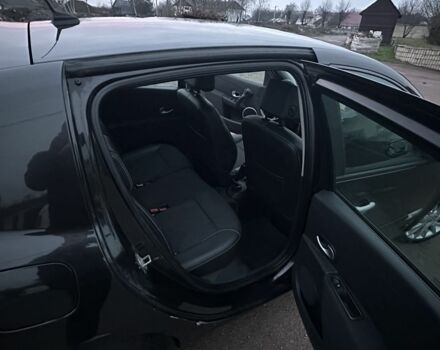 Черный Рено Клио, объемом двигателя 1.5 л и пробегом 230 тыс. км за 5000 $, фото 8 на Automoto.ua