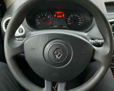 Черный Рено Клио, объемом двигателя 1.1 л и пробегом 110 тыс. км за 4550 $, фото 25 на Automoto.ua