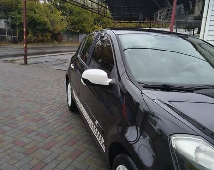 Черный Рено Клио, объемом двигателя 1.2 л и пробегом 185 тыс. км за 5800 $, фото 25 на Automoto.ua