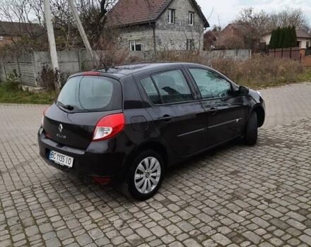Черный Рено Клио, объемом двигателя 1.1 л и пробегом 110 тыс. км за 4550 $, фото 20 на Automoto.ua