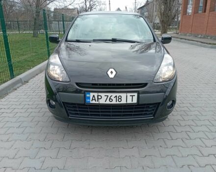 Черный Рено Клио, объемом двигателя 1.5 л и пробегом 182 тыс. км за 6500 $, фото 2 на Automoto.ua