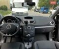 Черный Рено Клио, объемом двигателя 1.6 л и пробегом 130 тыс. км за 7100 $, фото 4 на Automoto.ua