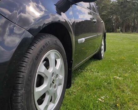 Черный Рено Клио, объемом двигателя 1.5 л и пробегом 126 тыс. км за 6500 $, фото 17 на Automoto.ua