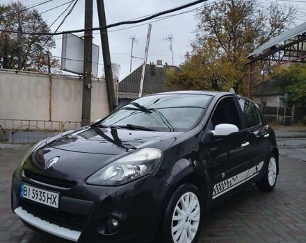Черный Рено Клио, объемом двигателя 1.2 л и пробегом 185 тыс. км за 5800 $, фото 8 на Automoto.ua