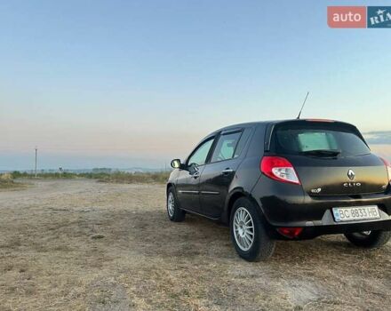 Черный Рено Клио, объемом двигателя 1.46 л и пробегом 295 тыс. км за 4100 $, фото 4 на Automoto.ua
