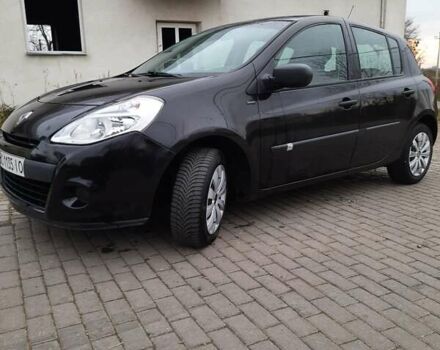 Черный Рено Клио, объемом двигателя 1.1 л и пробегом 110 тыс. км за 4550 $, фото 4 на Automoto.ua