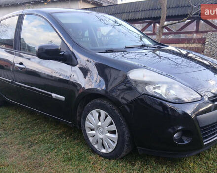 Чорний Рено Кліо, об'ємом двигуна 1.46 л та пробігом 270 тис. км за 5000 $, фото 4 на Automoto.ua