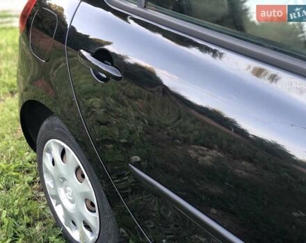 Черный Рено Клио, объемом двигателя 1.6 л и пробегом 214 тыс. км за 6900 $, фото 26 на Automoto.ua