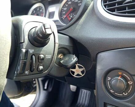 Черный Рено Клио, объемом двигателя 1.5 л и пробегом 292 тыс. км за 4500 $, фото 11 на Automoto.ua