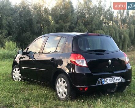Черный Рено Клио, объемом двигателя 1.6 л и пробегом 214 тыс. км за 6900 $, фото 11 на Automoto.ua