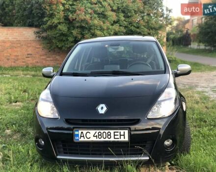 Черный Рено Клио, объемом двигателя 1.6 л и пробегом 214 тыс. км за 6900 $, фото 22 на Automoto.ua