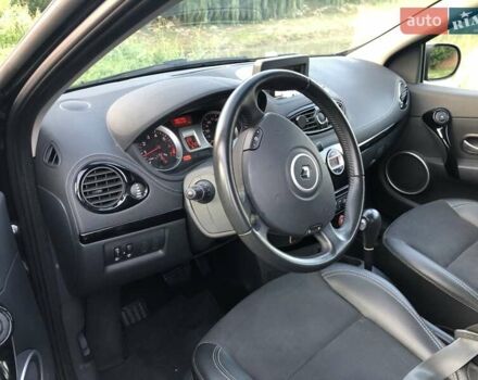 Черный Рено Клио, объемом двигателя 1.6 л и пробегом 214 тыс. км за 6900 $, фото 35 на Automoto.ua