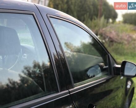 Черный Рено Клио, объемом двигателя 1.6 л и пробегом 214 тыс. км за 6900 $, фото 31 на Automoto.ua