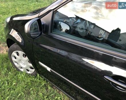 Черный Рено Клио, объемом двигателя 1.6 л и пробегом 214 тыс. км за 6900 $, фото 34 на Automoto.ua