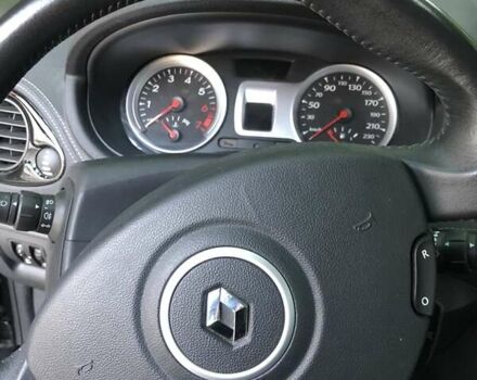 Черный Рено Клио, объемом двигателя 1.6 л и пробегом 214 тыс. км за 6900 $, фото 13 на Automoto.ua