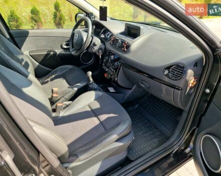Чорний Рено Кліо, об'ємом двигуна 1.5 л та пробігом 270 тис. км за 4000 $, фото 8 на Automoto.ua