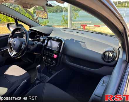 Черный Рено Клио, объемом двигателя 1.5 л и пробегом 105 тыс. км за 7450 $, фото 3 на Automoto.ua