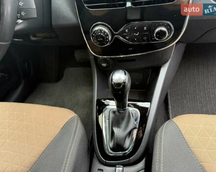 Чорний Рено Кліо, об'ємом двигуна 1.5 л та пробігом 170 тис. км за 9999 $, фото 32 на Automoto.ua