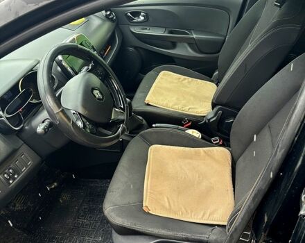 Черный Рено Клио, объемом двигателя 1.5 л и пробегом 200 тыс. км за 7100 $, фото 5 на Automoto.ua