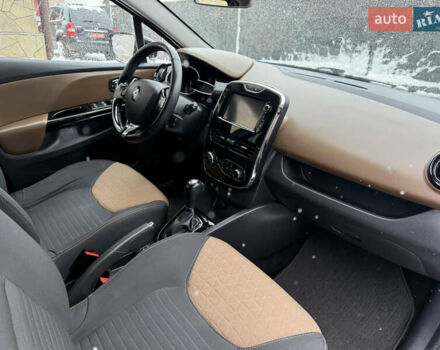 Чорний Рено Кліо, об'ємом двигуна 1.5 л та пробігом 170 тис. км за 9999 $, фото 25 на Automoto.ua