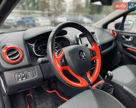 Черный Рено Клио, объемом двигателя 0.9 л и пробегом 139 тыс. км за 8500 $, фото 13 на Automoto.ua