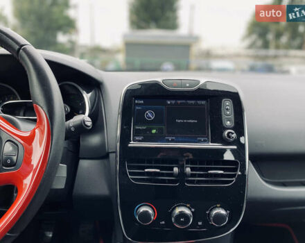 Черный Рено Клио, объемом двигателя 0.9 л и пробегом 139 тыс. км за 8500 $, фото 20 на Automoto.ua