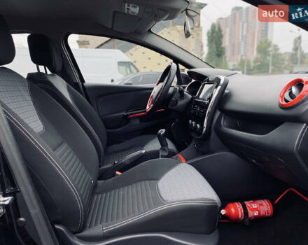 Черный Рено Клио, объемом двигателя 0.9 л и пробегом 139 тыс. км за 8500 $, фото 22 на Automoto.ua