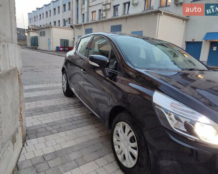 Черный Рено Клио, объемом двигателя 1.46 л и пробегом 290 тыс. км за 6100 $, фото 6 на Automoto.ua