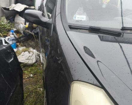 Черный Рено Клио, объемом двигателя 1.5 л и пробегом 340 тыс. км за 1750 $, фото 8 на Automoto.ua