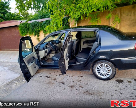 Черный Рено Клио, объемом двигателя 1.4 л и пробегом 210 тыс. км за 4500 $, фото 2 на Automoto.ua