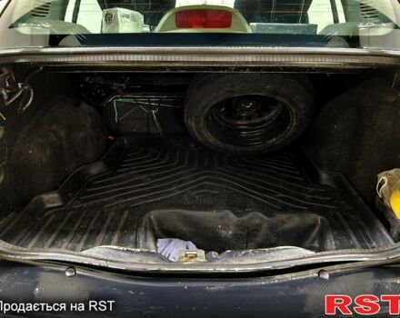 Черный Рено Клио, объемом двигателя 1.4 л и пробегом 214 тыс. км за 3100 $, фото 6 на Automoto.ua